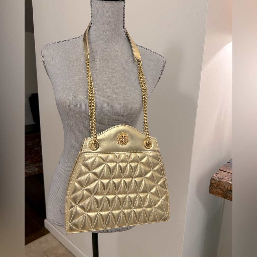 Vintage Farnell Paris gold quilted bag with chain straps